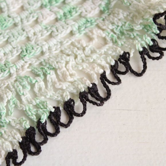 Vintage Crochet Doily in Green and White And Black,  Long Table Scarf, Woven - Picture 4 of 10